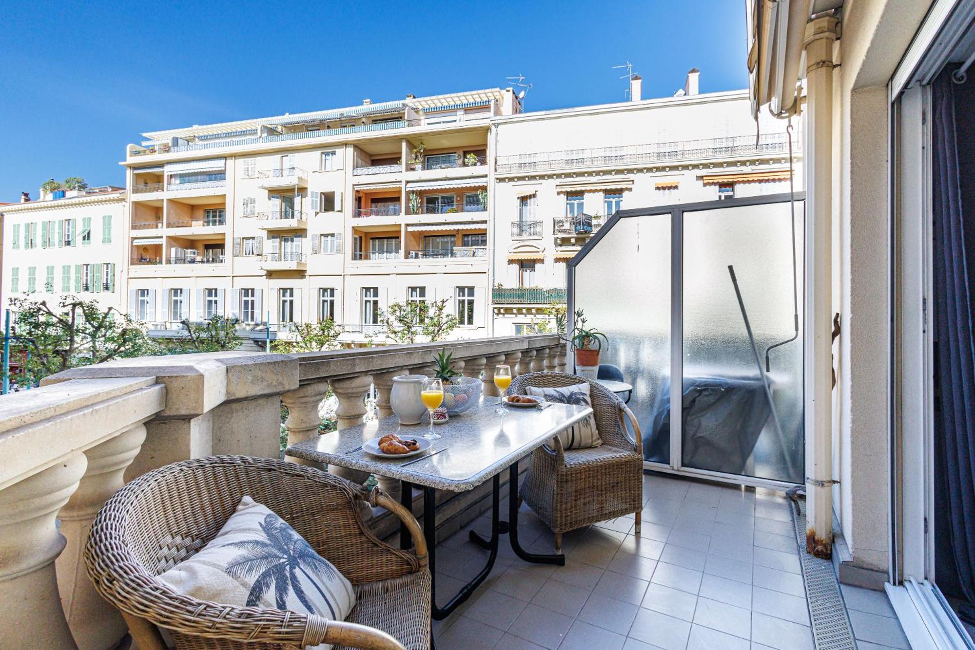 Le Victoria, Elegant T2 Au Bord Des Plages, Piscine, Sauna 芒通 外观 照片